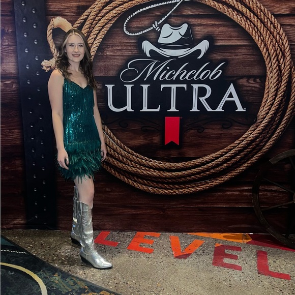 Freckles and Linens Boutique Dress - Picture 3 of 4